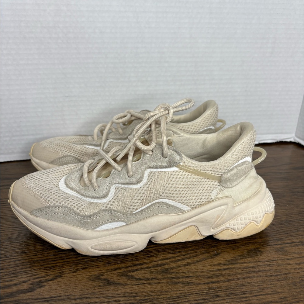 ADIDAS ORIGINALS OZWEEGO CASUAL SHOES SIZE 6 Women HP0966 250 Brown Clear